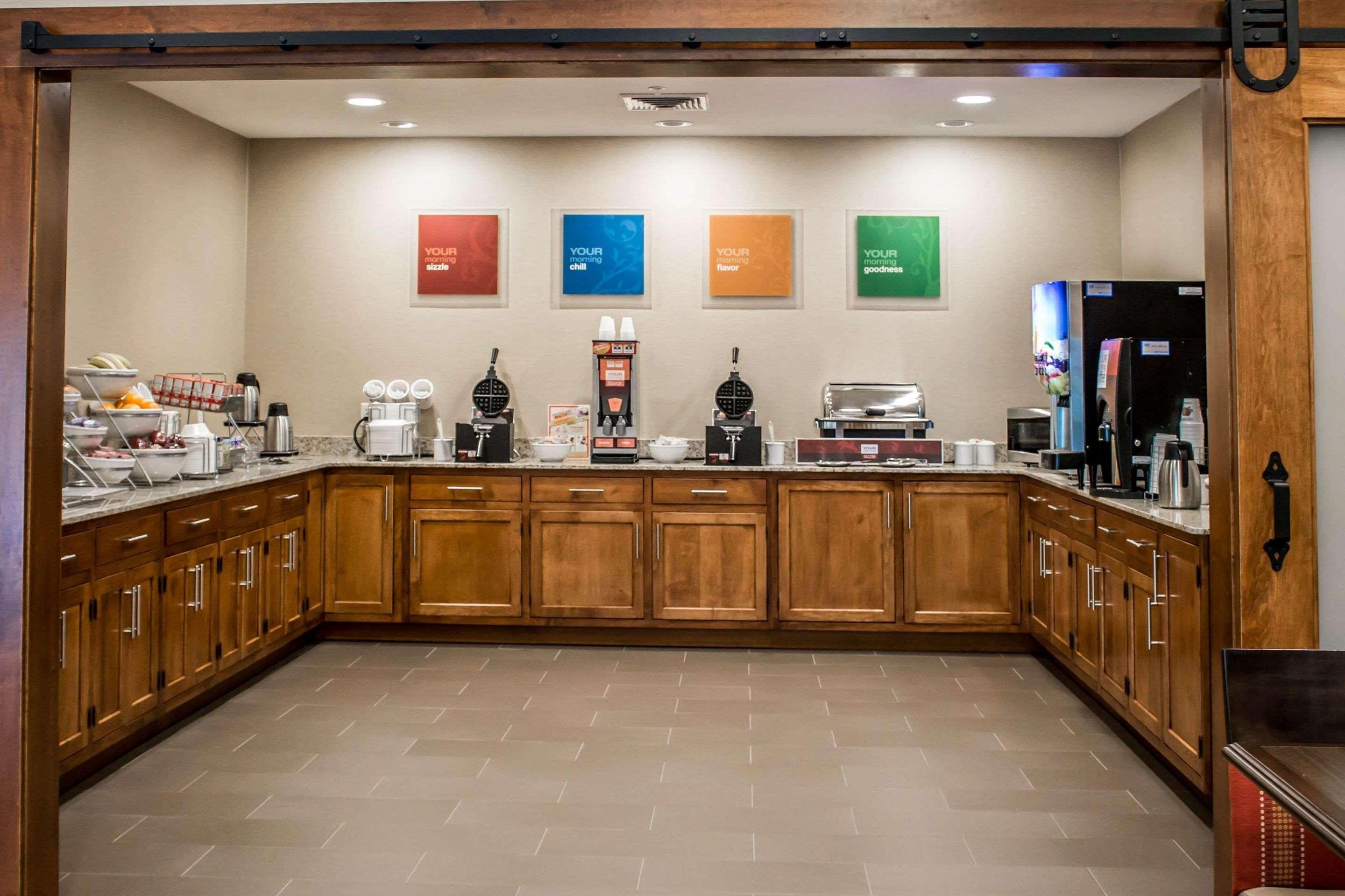 Comfort Suites Hartville-North Canton Uniontown Екстер'єр фото